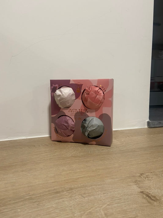 wanderflover- bath bomb collection