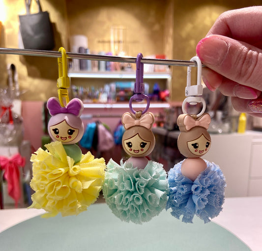 Popje van geluk- girly pompon