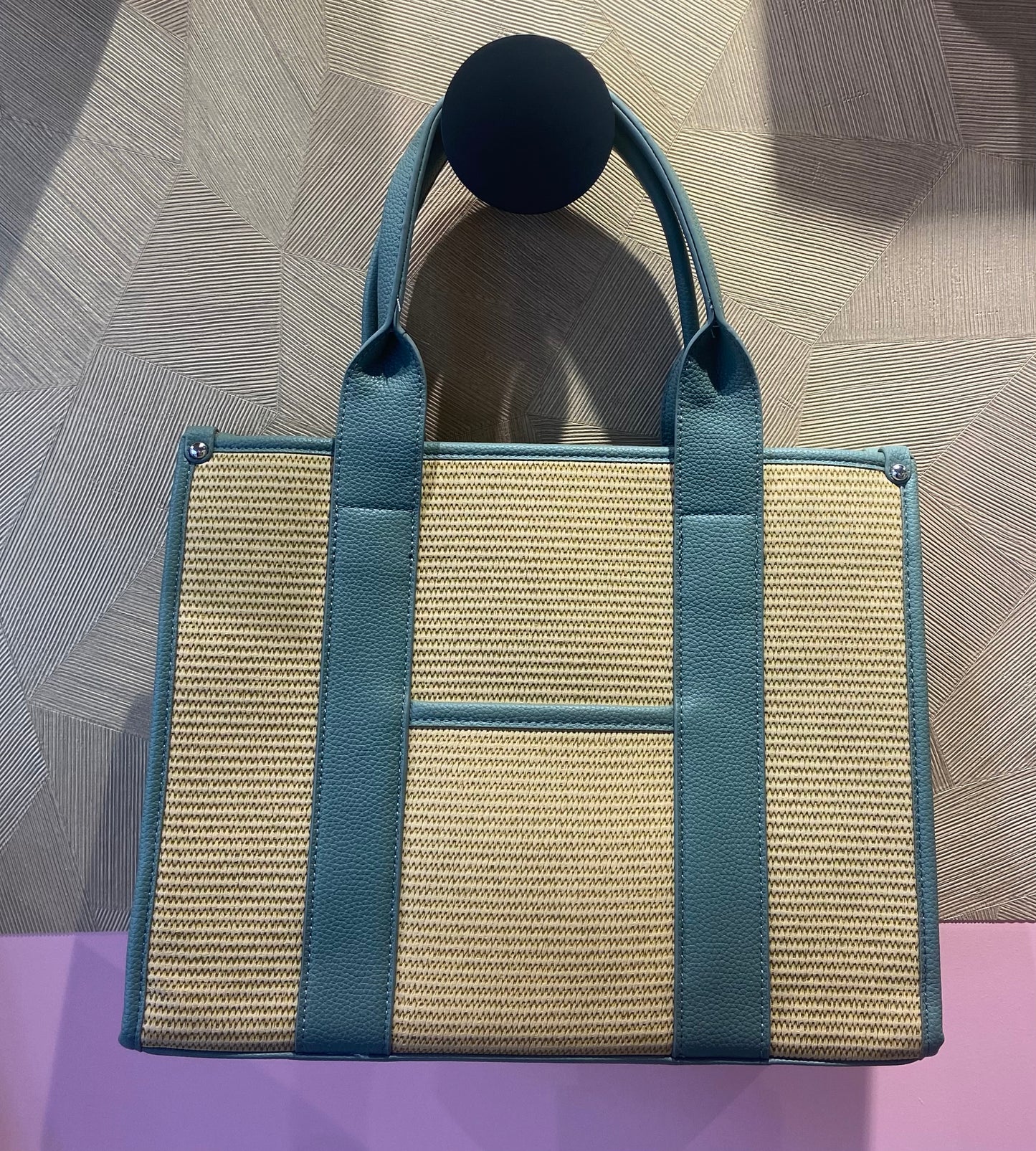 THE TOTE BAG special edition