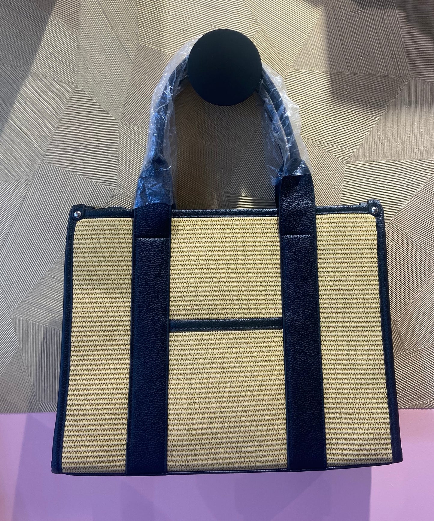 THE TOTE BAG special edition